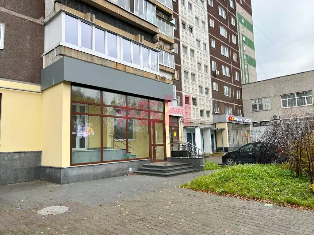 Торговая площадь в Свердловская область, Екатеринбург ул. Академика ... - Фото 1