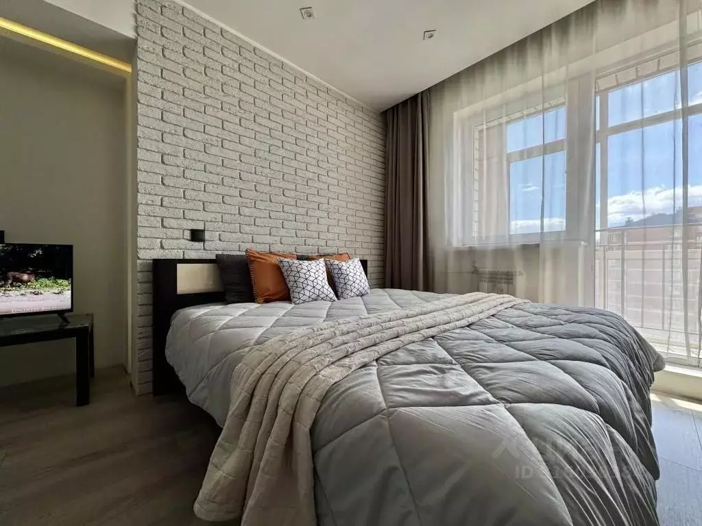 1-к кв. Иркутская область, Иркутск Крылатый мкр, 24/2 (40.0 м) - Фото 2