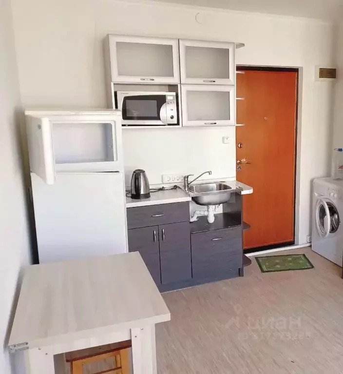 Комната Коми, Сыктывкар ул. Маегова, 20 (13.9 м) - Фото 1