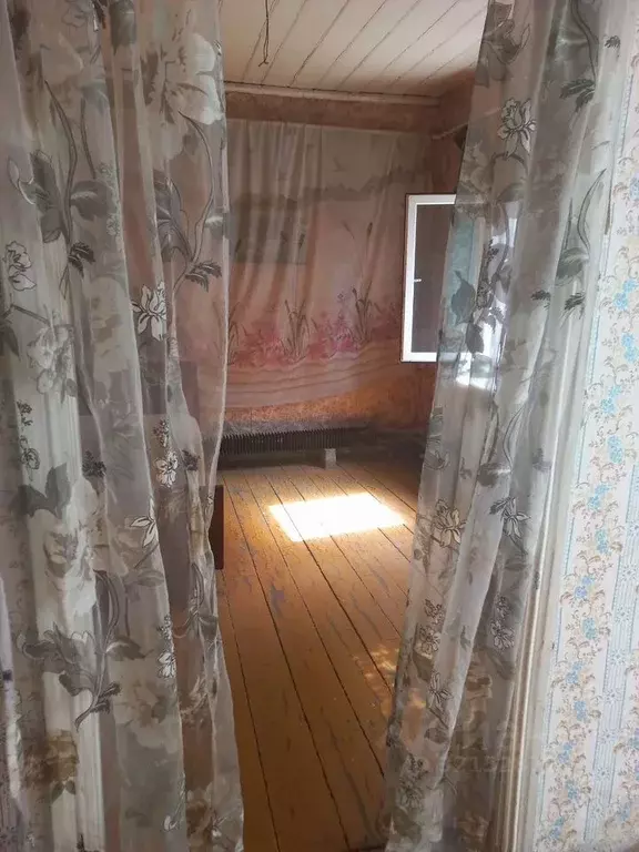 Дом в Омская область, Омск Городок Нефтяников мкр, ул. 50 лет Октября ... - Фото 2