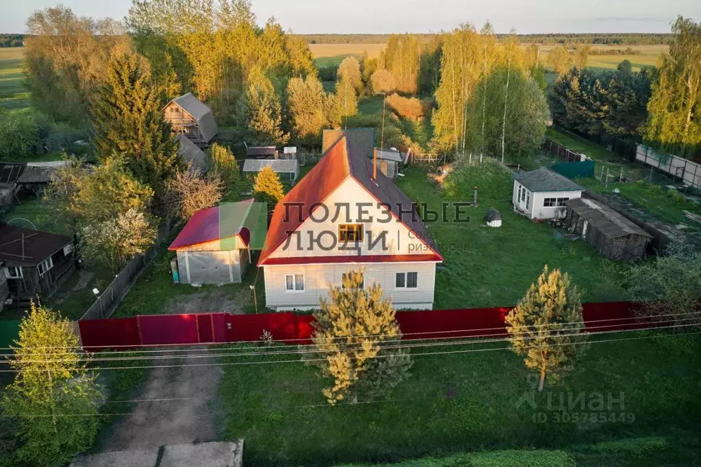 Дом в Тверская область, Конаковский муниципальный округ, д. Павлюково ... - Фото 0