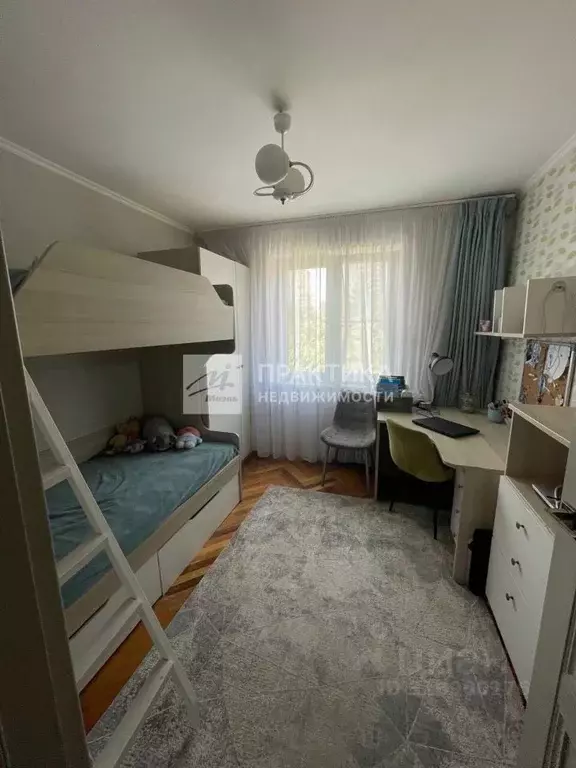 3-к кв. Московская область, Красногорск ул. Карбышева, 29 (62.3 м) - Фото 0