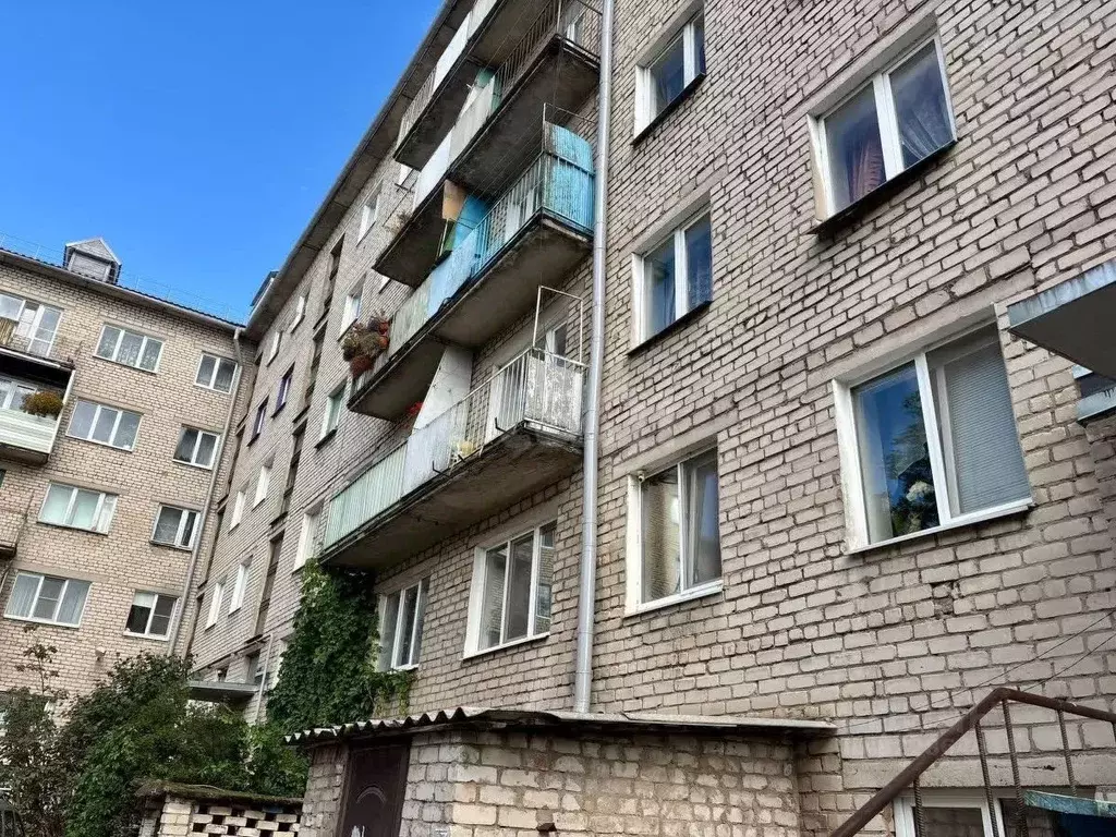 2-к кв. Псковская область, Остров 1 Мая ул., 14/11 (40.3 м) - Фото 1