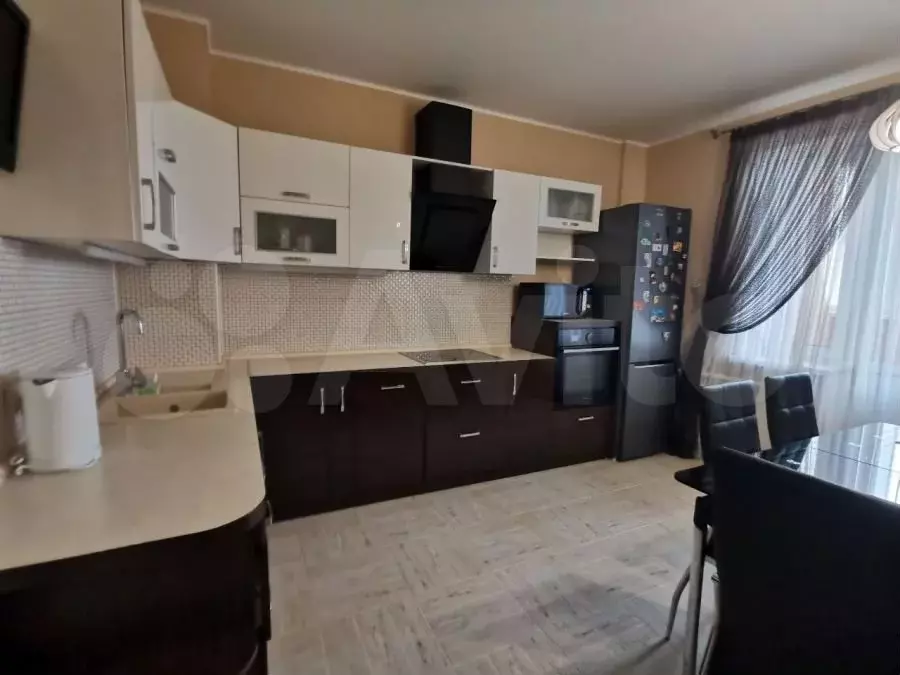 3-к. квартира, 85 м, 8/16 эт. - Фото 1