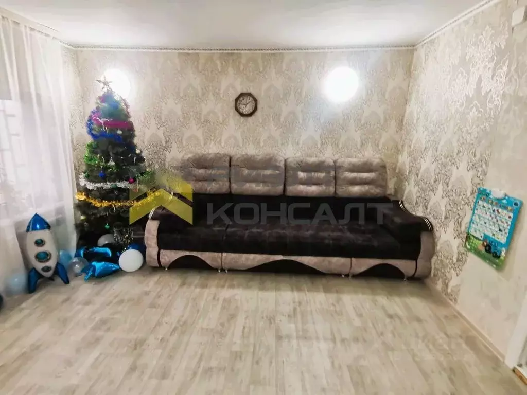 Дом в Омская область, Омск ул. 2-я Путевая, 155 (61 м) - Фото 2