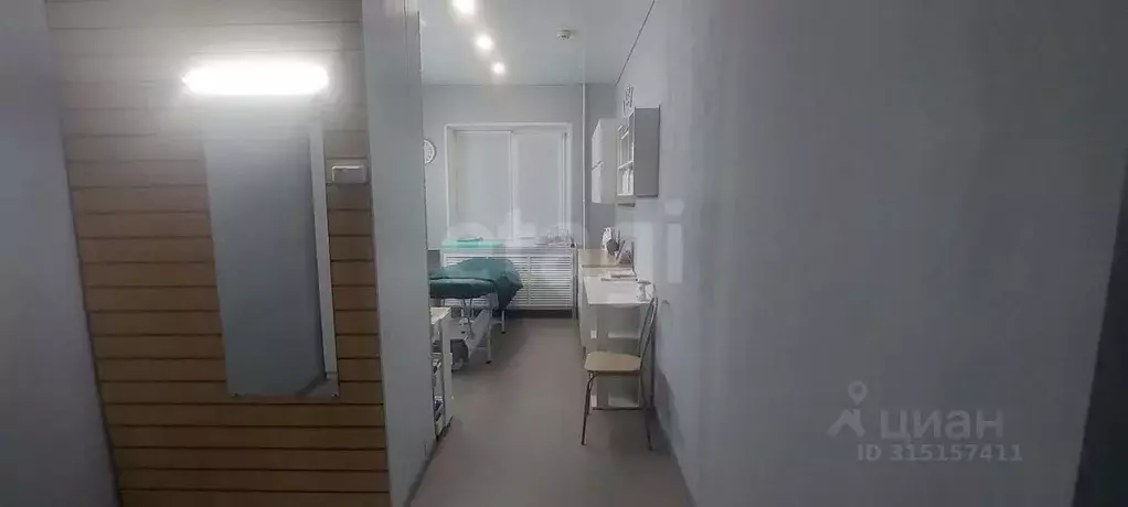 Офис в Архангельская область, Котлас ул. Калинина, 1 (111 м) - Фото 1