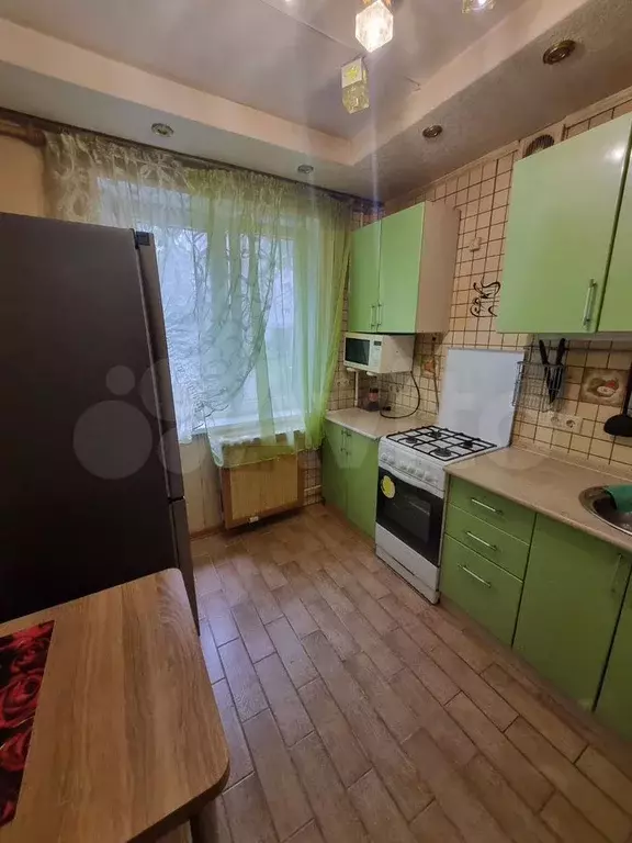 1-к. квартира, 32 м, 1/9 эт. - Фото 0