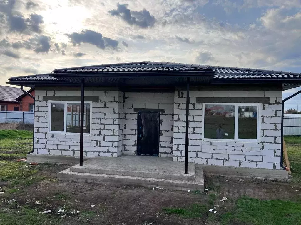 Дом в Краснодарский край, Ейск ул. Щорса, 55/7 (80 м) - Фото 1