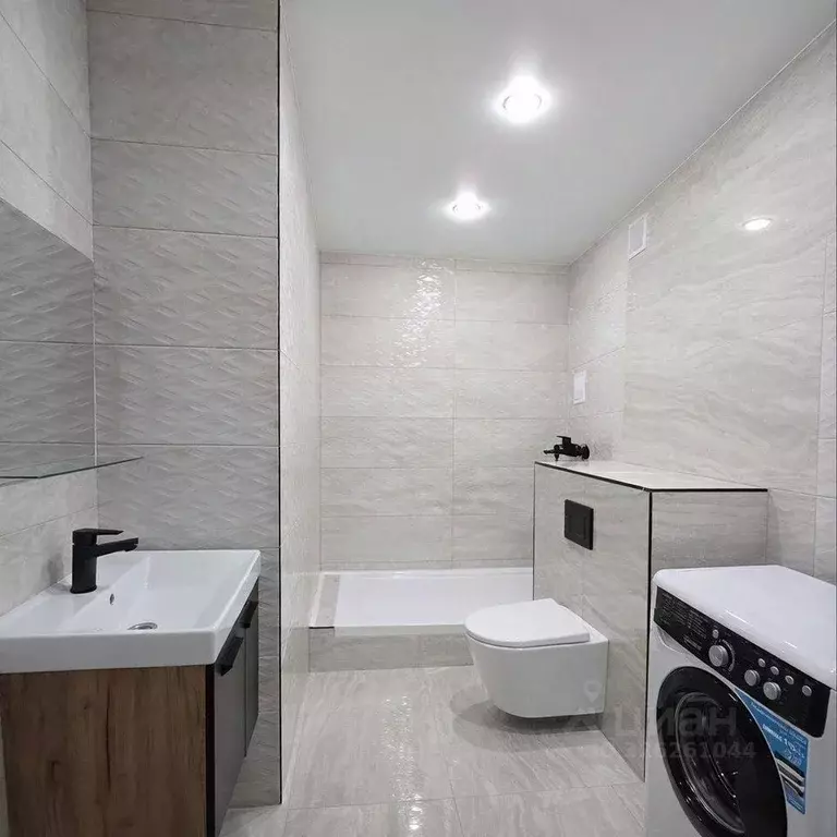 Студия Новосибирская область, Новосибирск ул. Дуси Ковальчук, 242 ... - Фото 1