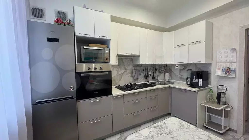 2-к. квартира, 58 м, 2/5 эт. - Фото 0
