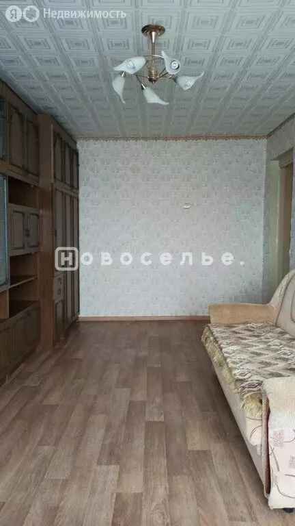 2-комнатная квартира: посёлок Искра, Комсомольская улица, 17 (45 м) - Фото 1