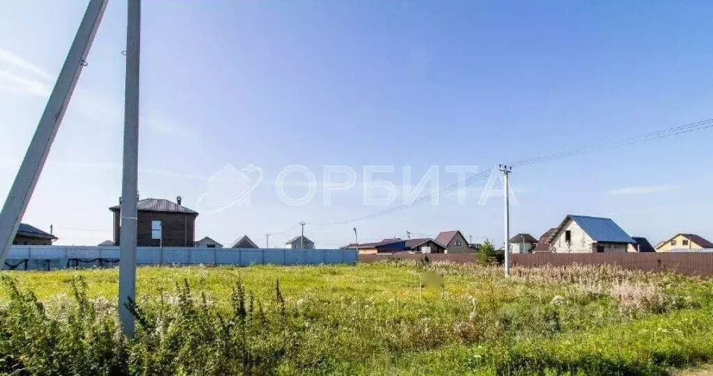 Участок в Тюменская область, Тюменский район, д. Есаулова ул. Гайдара, ... - Фото 1