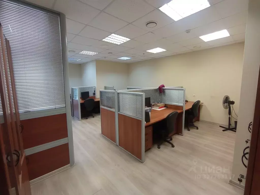 Офис в Москва проезд Завода Серп и Молот, 6к1 (372 м) - Фото 1