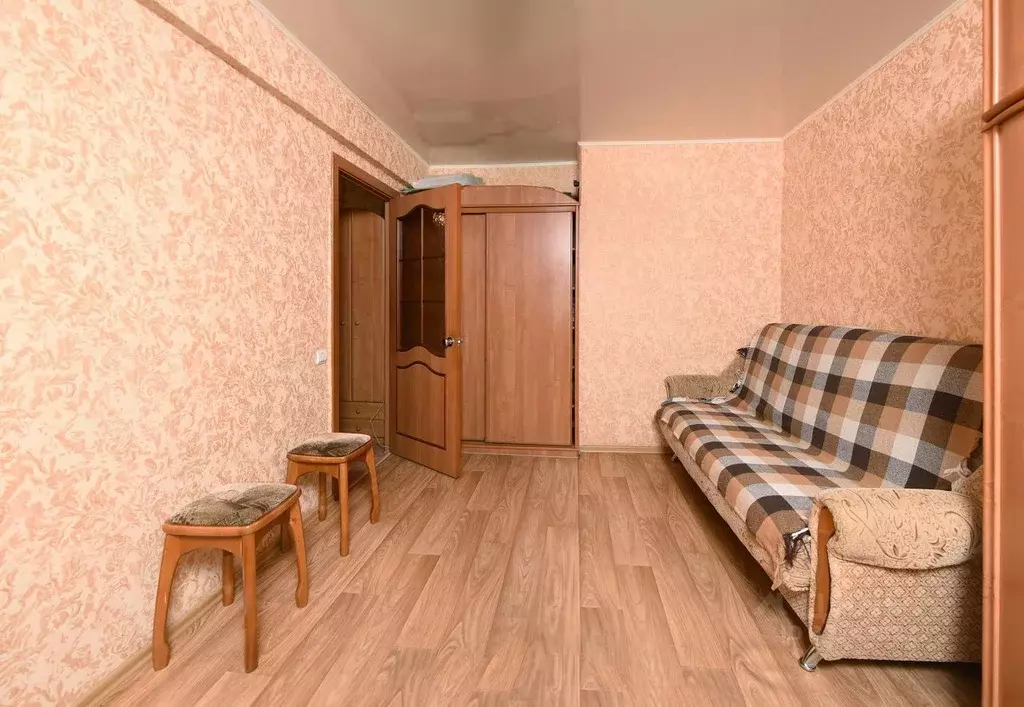 1-к кв. Омская область, Омск ул. Красный Путь, 26А (35.0 м) - Фото 1