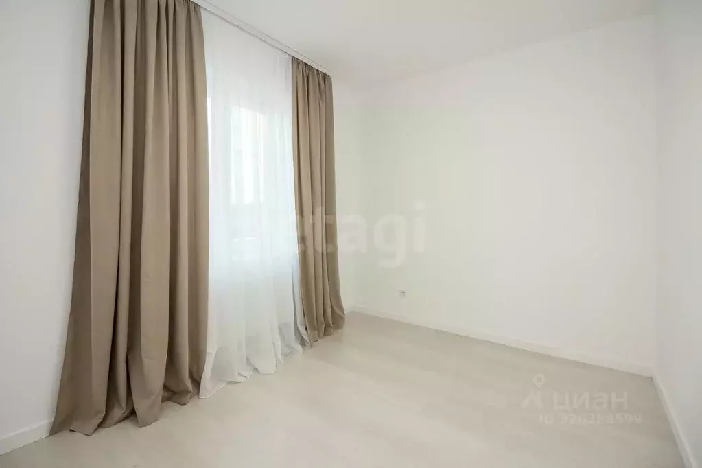 Таунхаус в Тюменская область, Тюмень ул. Алексея Рогожина (120 м) - Фото 1