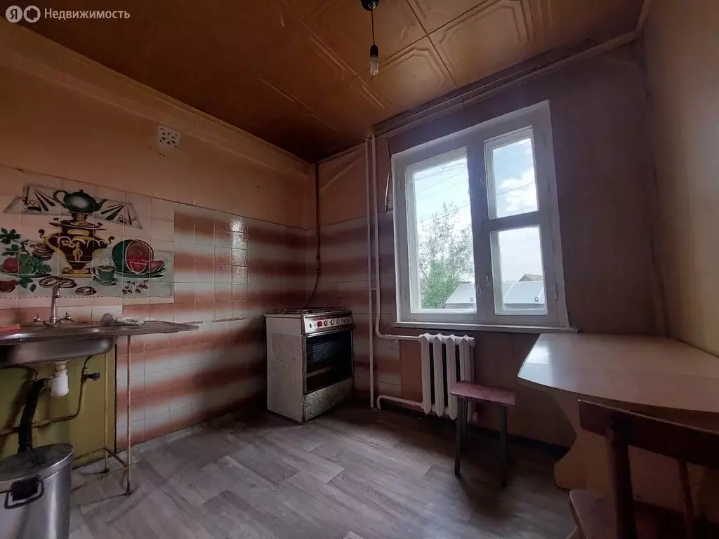 1-комнатная квартира: Астрахань, Сахалинская улица, 9 (29 м) - Фото 0