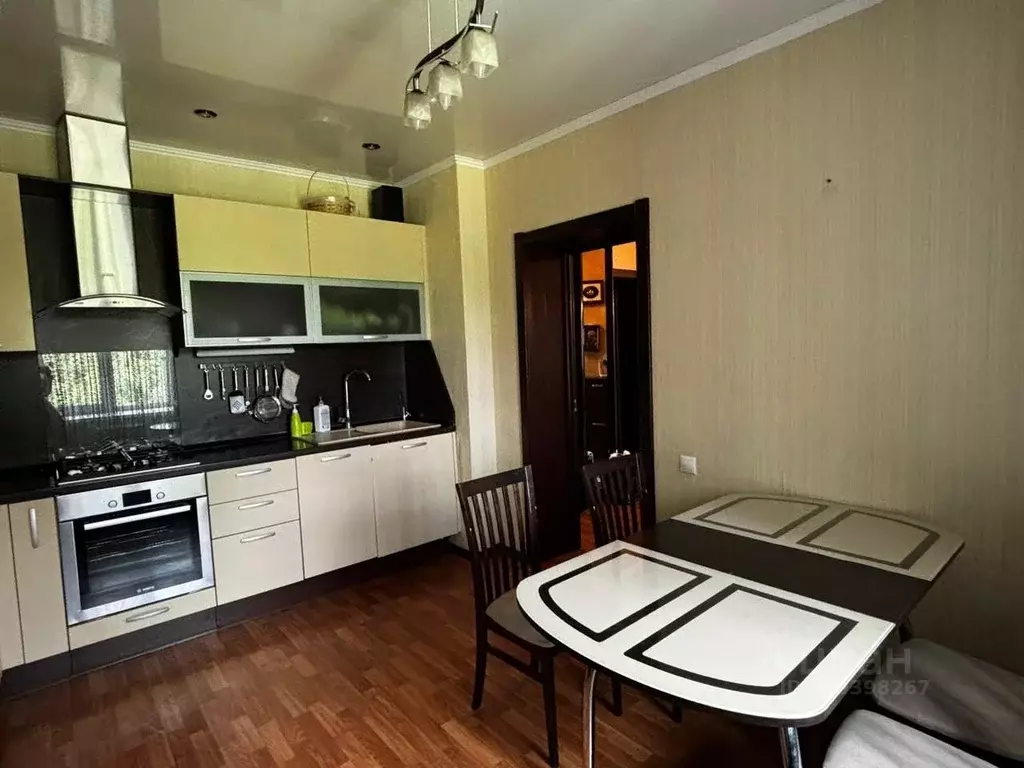 3-к кв. Татарстан, Нижнекамск просп. Строителей, 51 (100.0 м) - Фото 0