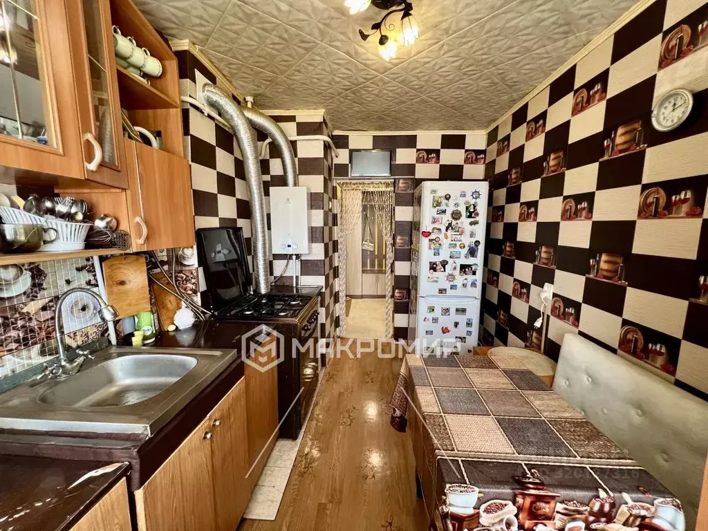2-к кв. Брянская область, Выгоничи рп ул. Молодежная, 1 (50.0 м) - Фото 1