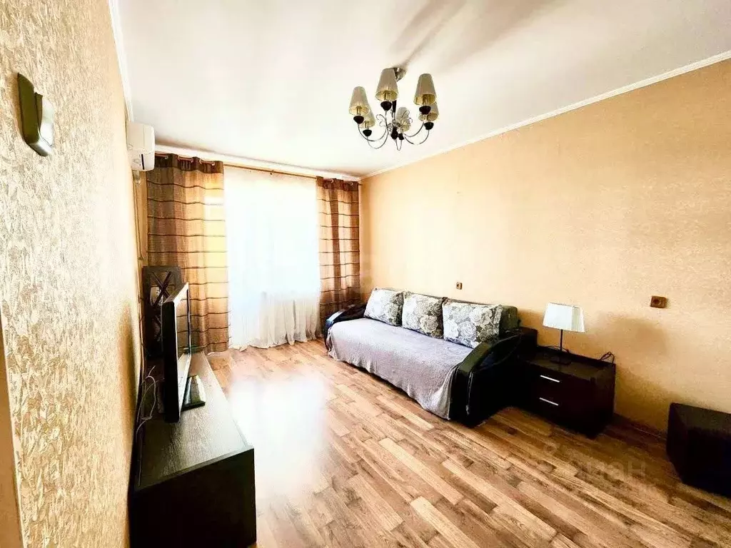 1-к кв. Крым, Симферополь ул. Маршала Жукова (35.0 м) - Фото 1