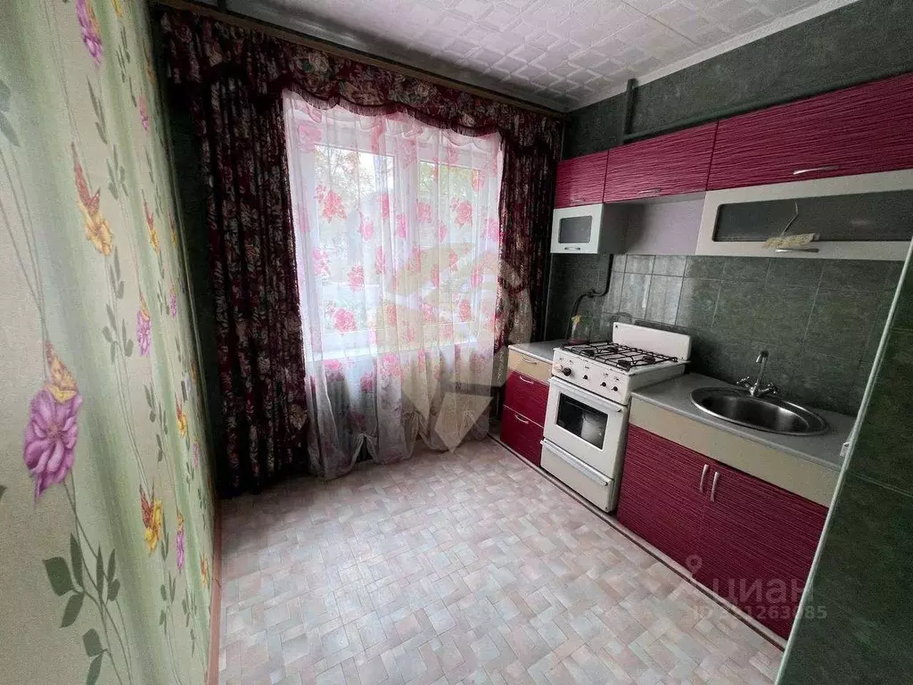 2-к кв. Белгородская область, Старый Оскол Рудничный мкр, 11 (46.0 м) - Фото 0