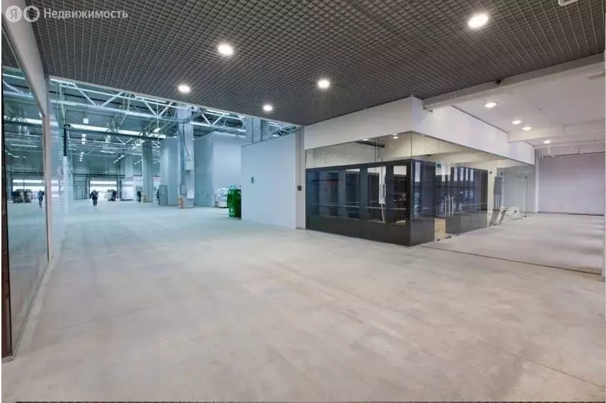 Торговая площадь (200 м) - Фото 1