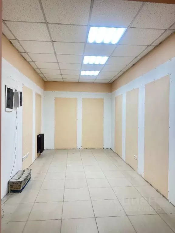 Помещение свободного назначения в Омская область, Омск ул. ... - Фото 2