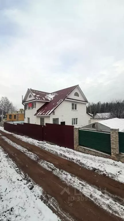 Коттедж в Кировская область, Киров городской округ, пос. Садаковский ... - Фото 0