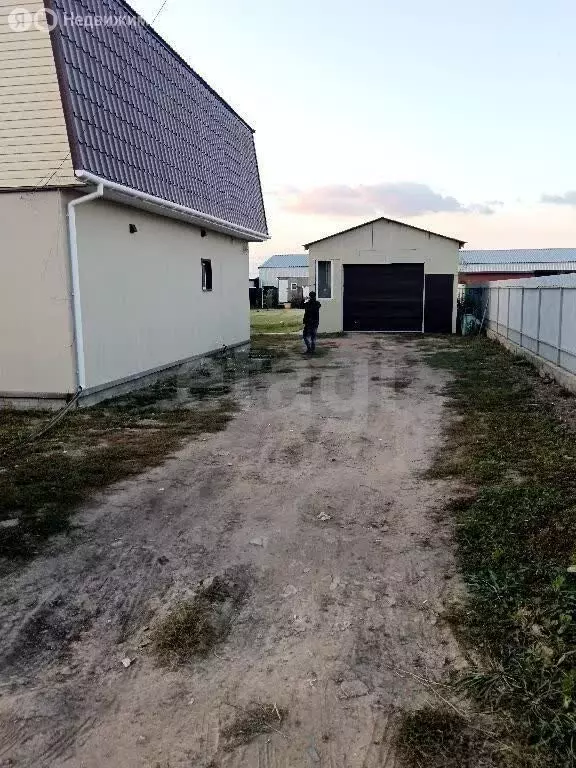 Дом в муниципальный округ Омский район, деревня Зелёное Поле, 10-я ... - Фото 1