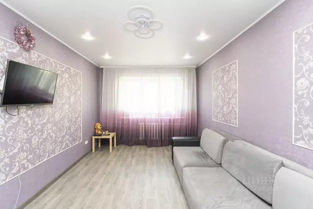 3-к кв. Тюменская область, Тюмень Широтная ул., 213 (76.7 м) - Фото 1