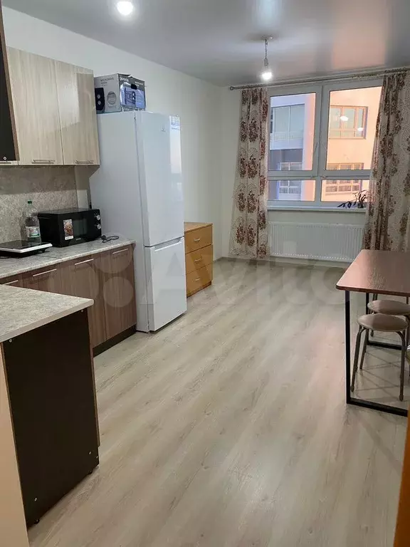 1-к. квартира, 40 м, 31/32 эт. - Фото 0