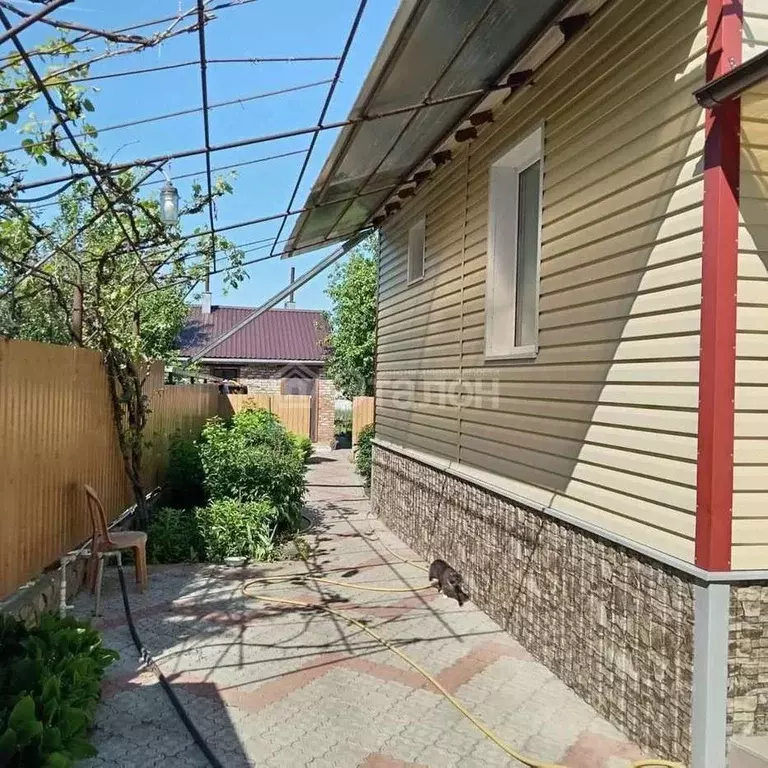 Дом в Волгоградская область, Жирновский район, Линево рп ... - Фото 2