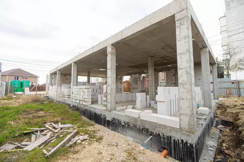 Дом в Севастополь ш. Камышовое, 16 (180 м) - Фото 1