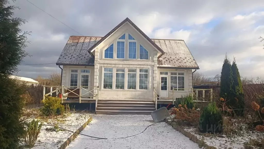 Дом в Тульская область, Щекинский район, Ломинцевское с/пос, д. ... - Фото 1