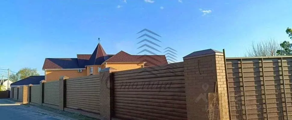 Коттедж в Белгородская область, Старооскольский городской округ, с. ... - Фото 1