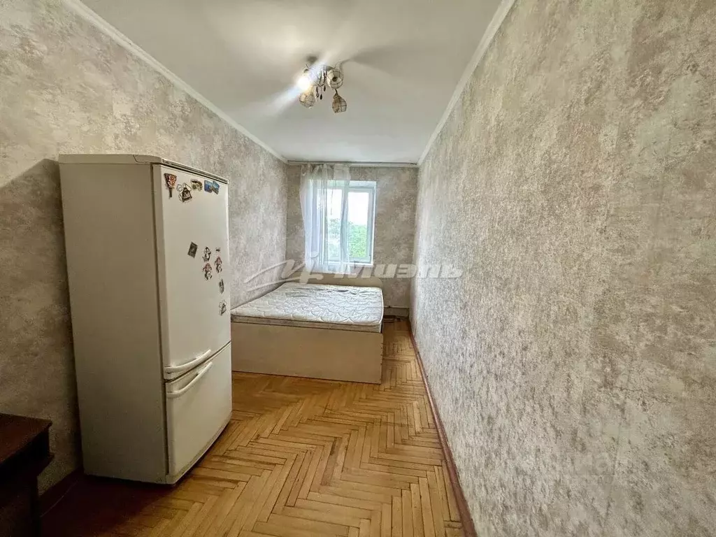 2-к кв. Крым, Симферополь ул. Беспалова, 41 (41.8 м) - Фото 1
