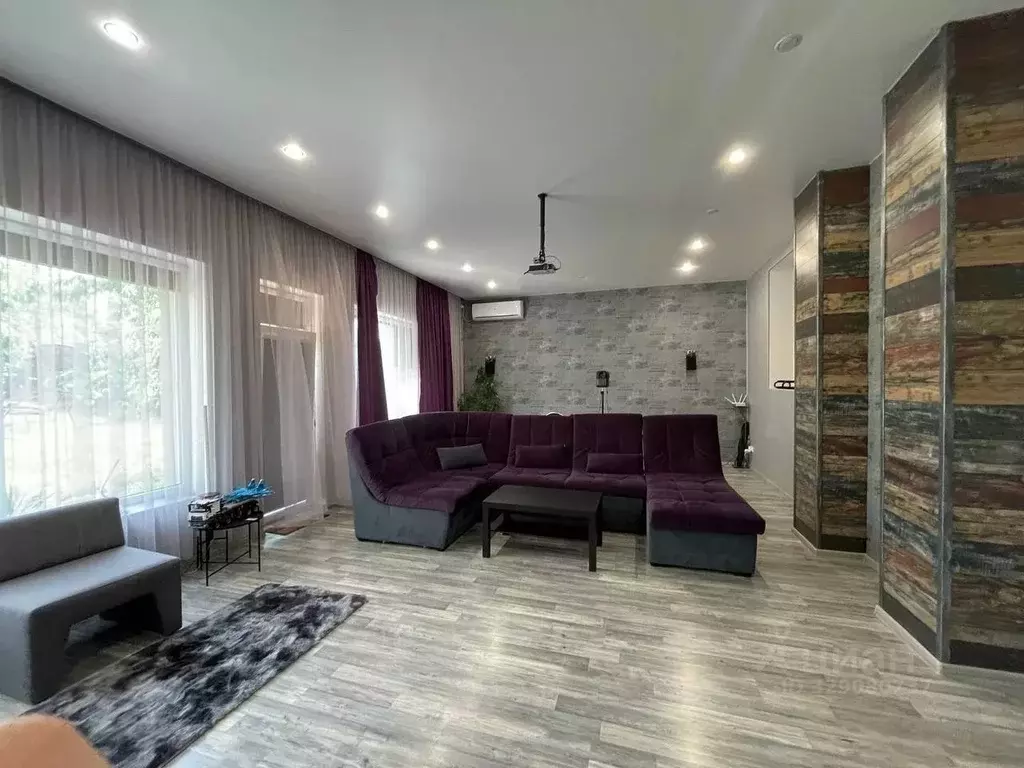 Дом в Крым, Симферопольский район, Трудовское с/пос, с. Строгоновка ... - Фото 2