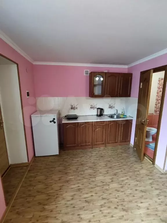 Комната 22 м, 1/2 эт. - Фото 1