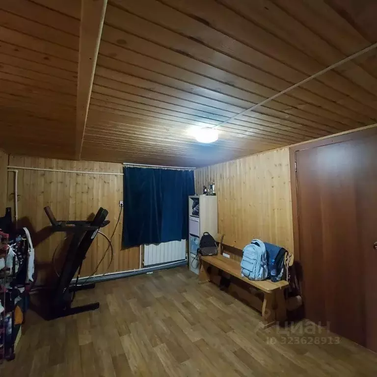 Дом в Саха (Якутия), Якутск ул. Чусовского (160 м) - Фото 1