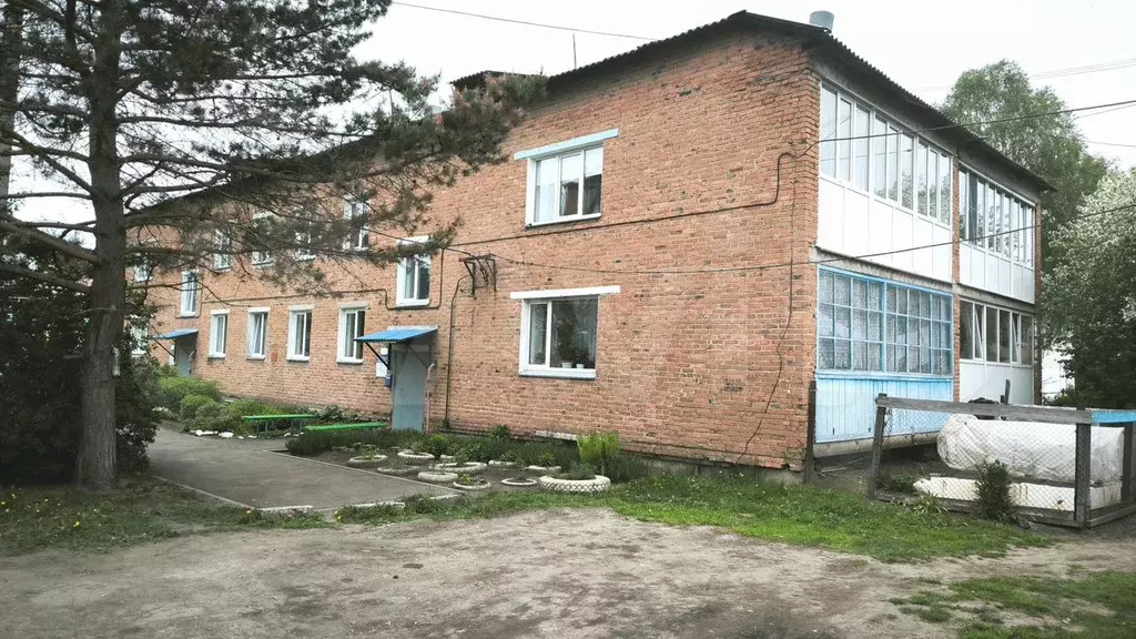 3-к. квартира, 56,7 м, 1/2 эт. - Фото 0