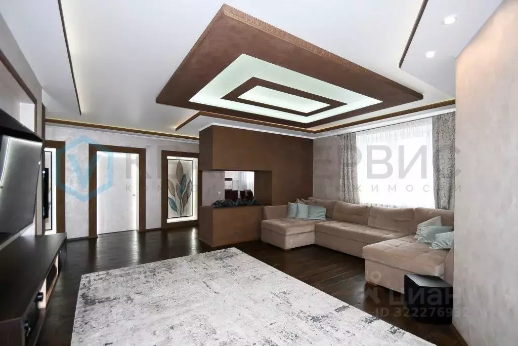 4-к кв. Омская область, Омск ул. 9-я Ленинская, 3 (147.7 м) - Фото 1