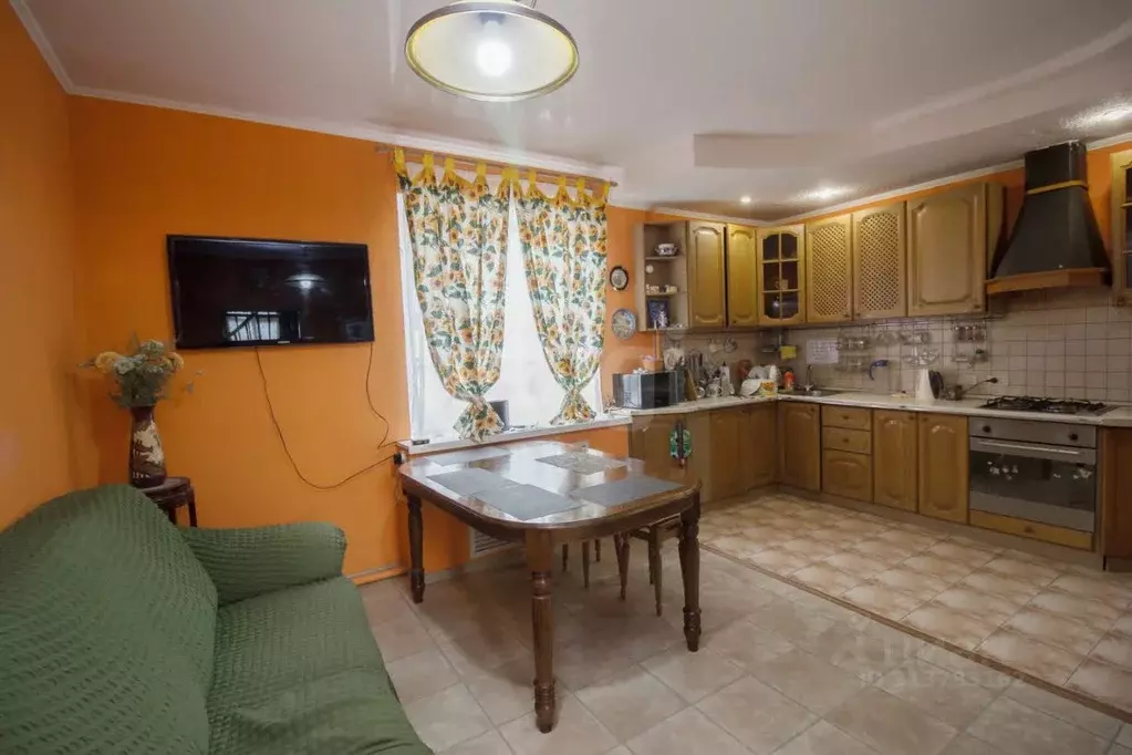 Дом в Калужская область, Калуга Подзавалье мкр,  (200 м) - Фото 2