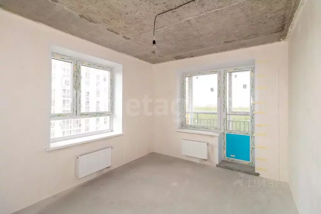 2-к кв. Тюменская область, Тюмень ул. Мельникайте, 2к17 (59.9 м) - Фото 1