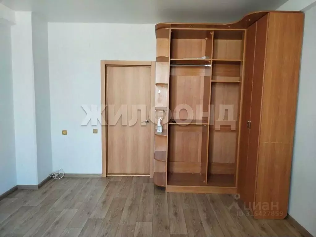 Комната Новосибирская область, Новосибирск ул. Титова, 13 (52.0 м) - Фото 0