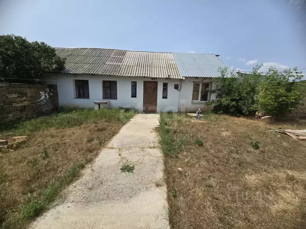 2-к кв. Крым, Сакский район, Митяевское с/пос, с. Журавли ул. 8 Марта ... - Фото 2