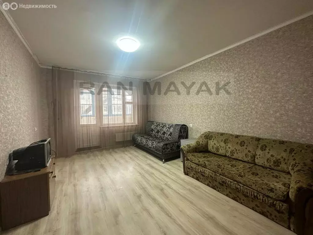 1-комнатная квартира: Майкоп, улица Димитрова, 17 (30 м) - Фото 0