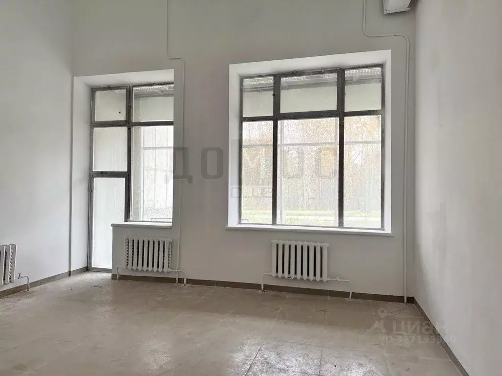 Помещение свободного назначения в Свердловская область, Малышева пгт ... - Фото 1