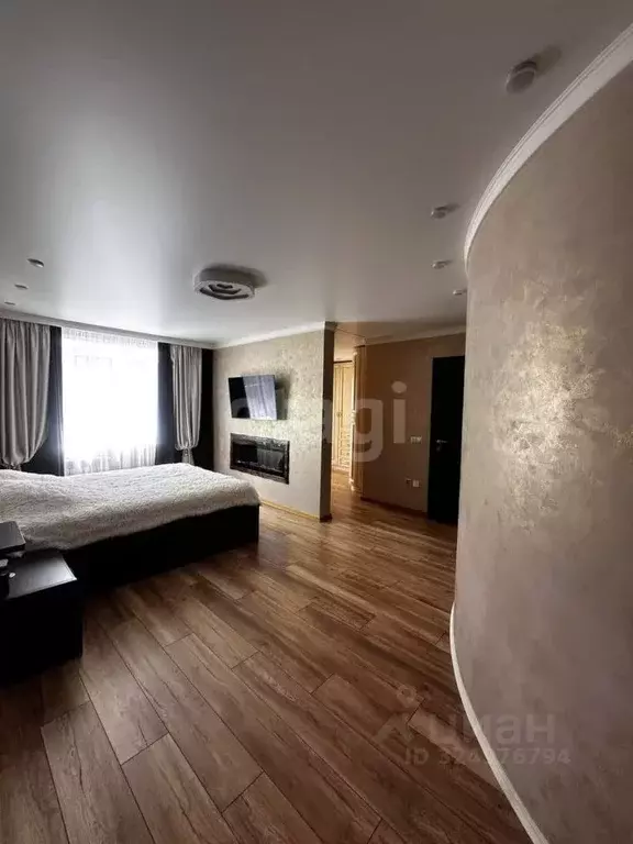 4-к кв. Кемеровская область, Юрга Волгоградская ул., 28А (106.4 м) - Фото 1