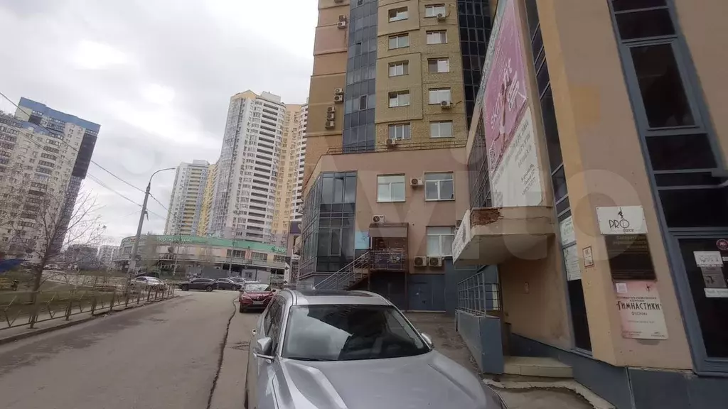 Помещение свободного назначения, 5-я просека, 79 м - Фото 0