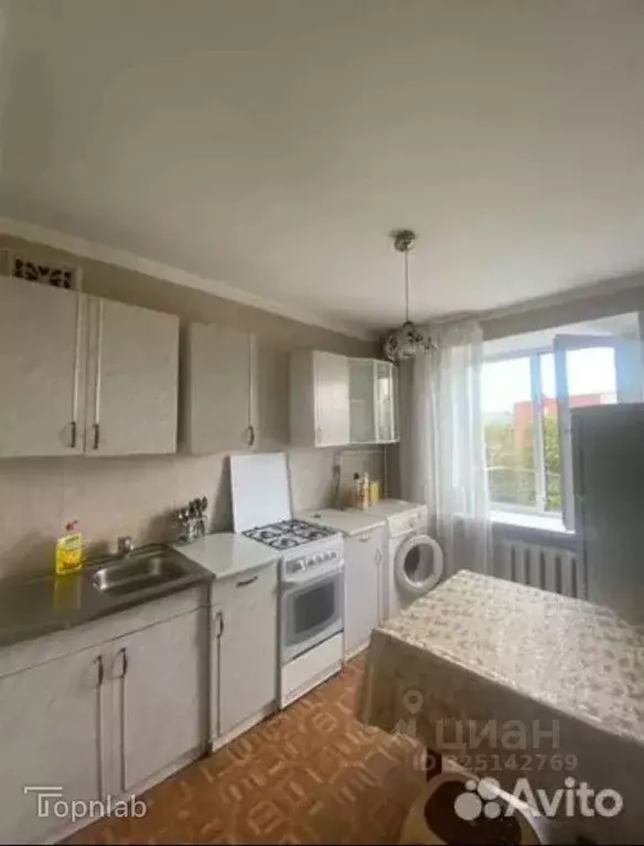 1-к кв. Адыгея, Майкоп Депутатская ул., 12 (35.0 м) - Фото 1