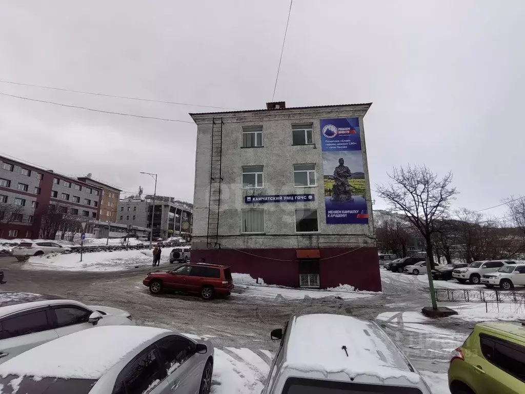 Офис в Камчатский край, Петропавловск-Камчатский Ленинградская ул., 72 ... - Фото 2